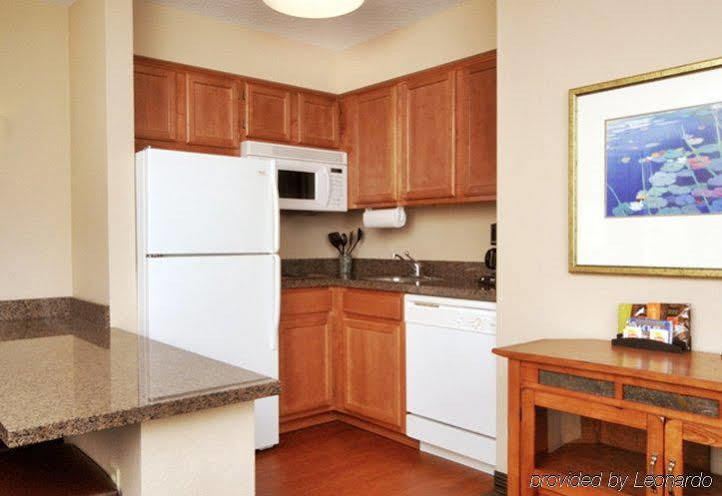 Aspen Suites - Rochester Bagian luar foto