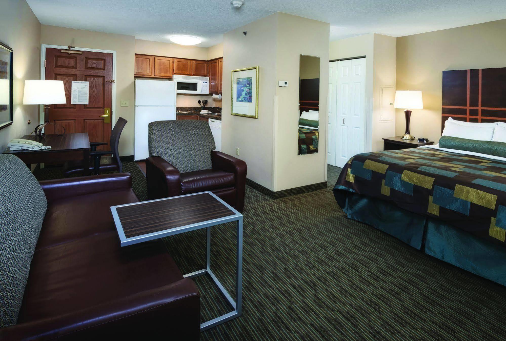 Aspen Suites - Rochester Bagian luar foto